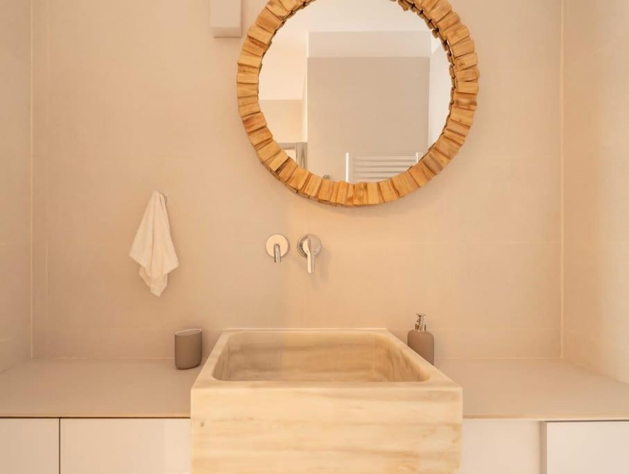 Bright & Airy 2Bd Apt Close To National Garden Athens Ngoại thất bức ảnh