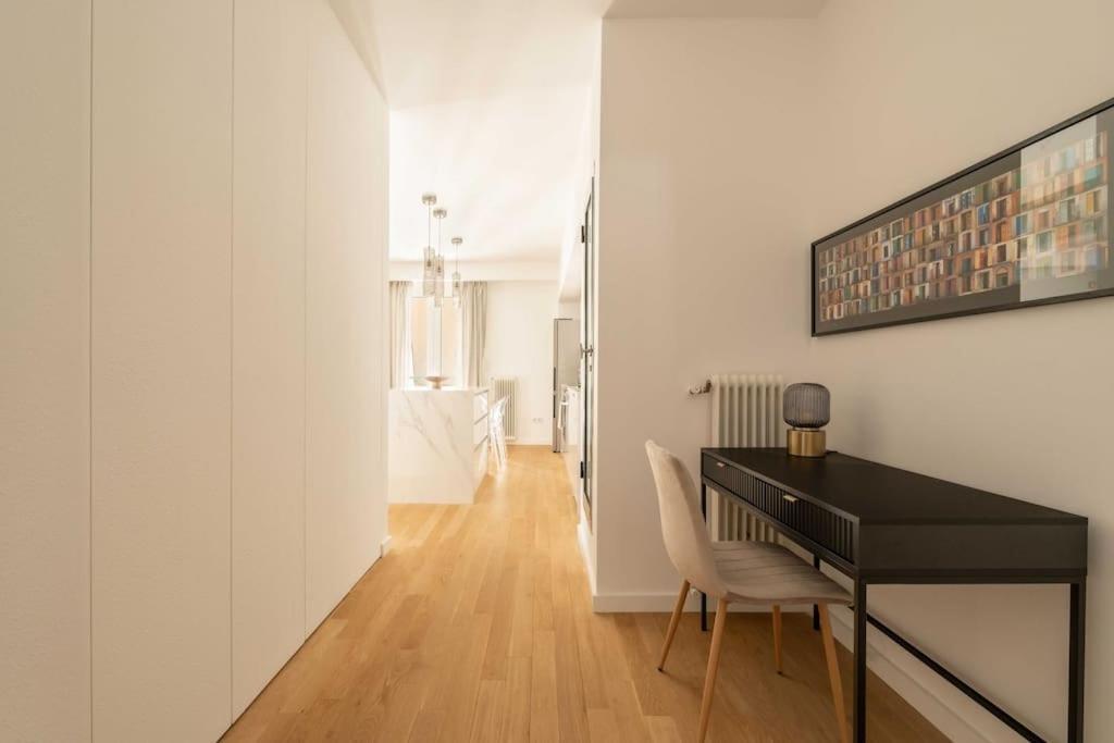 Bright & Airy 2Bd Apt Close To National Garden Athens Ngoại thất bức ảnh
